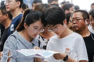 霍勒迪：我需要适应不同的情况 可能防大个也可能防小个