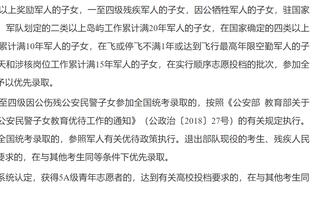 敢打敢拼！内史密斯半场替补出战16分钟次节6中5得到13分